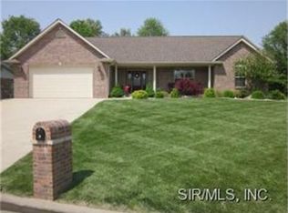 113 Wild Rose Dr, Belleville, IL 62221