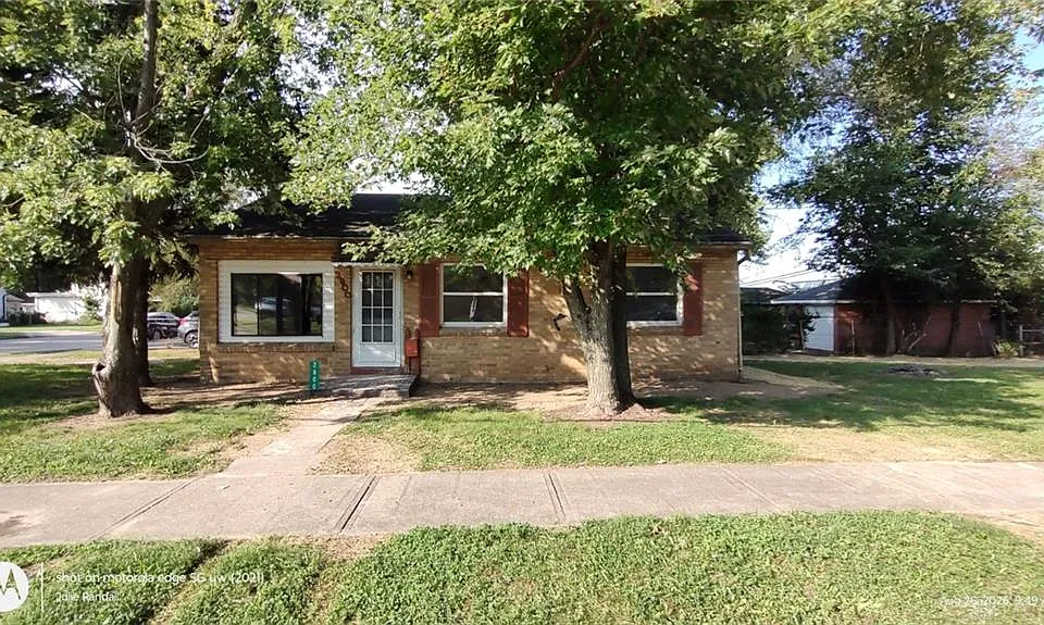 2800 Winwood Ave