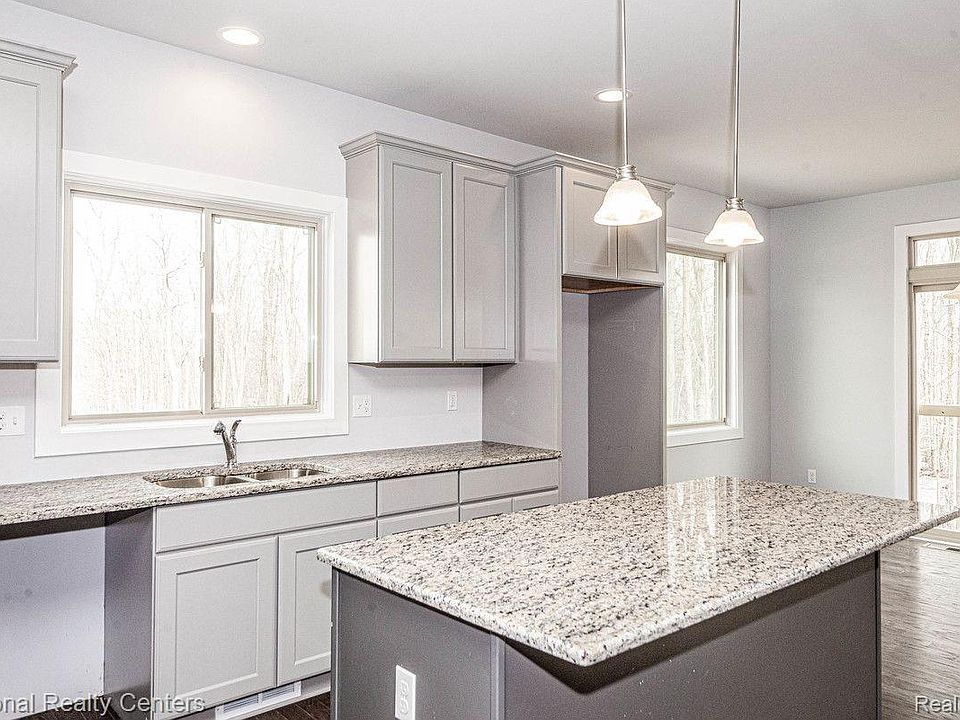 920 Timberbrook Ln, photo 10