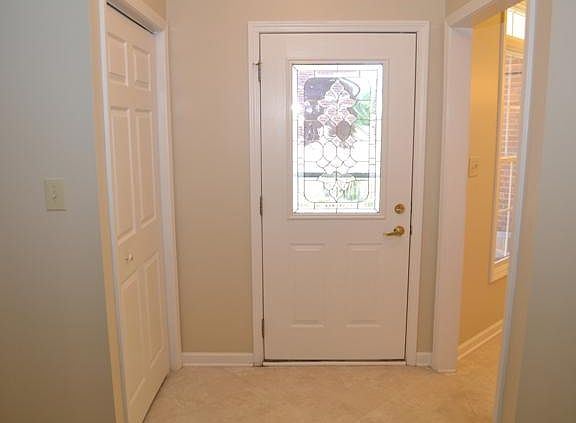 4th image of 8044 Hazen Way