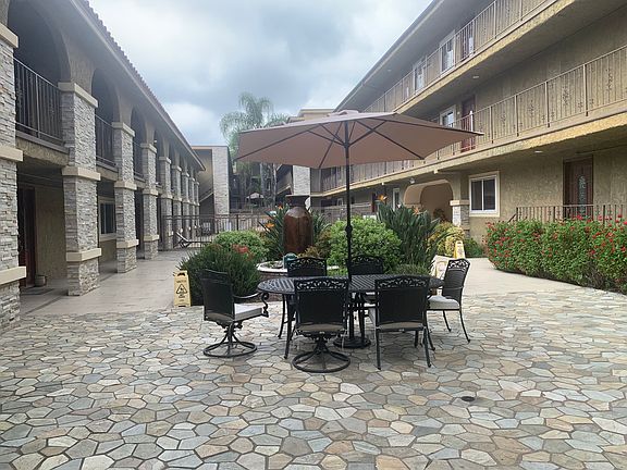 5th image of 3220 Altura Ave APT 213