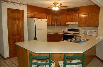 5th image of 1400 Gateside Ct