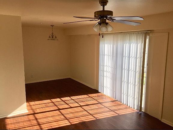 3rd image of 8437 Oconnor Cres