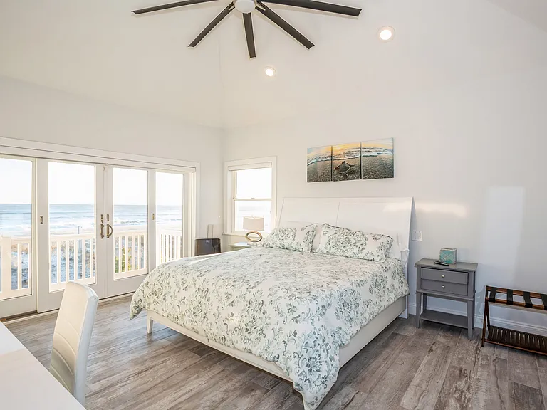 749 Dune Rd — Photo 7