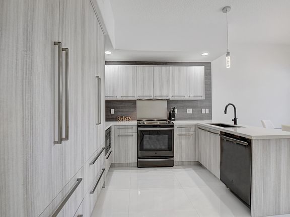 Home For Sale In Broken Sound Country Club