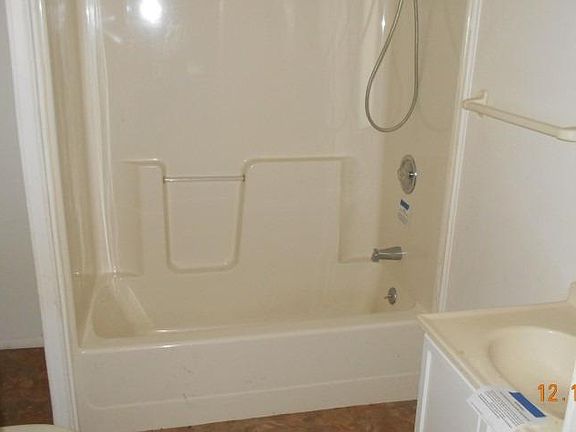 5th image of 101 S Walnut St