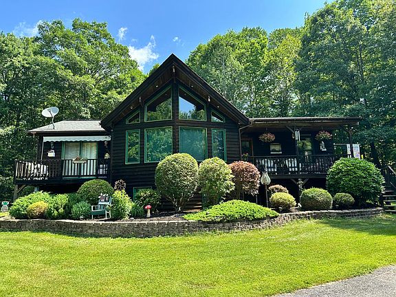 3rd image of 555 Hinckley Road