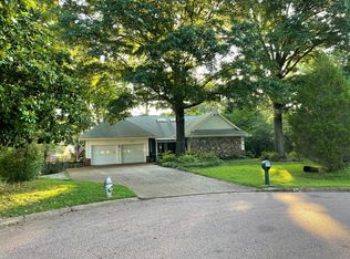 8110 Goringwood Ln, Germantown, TN 38138