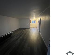 420 E Pleasant Valley Rd #4, Oxnard, CA 93033