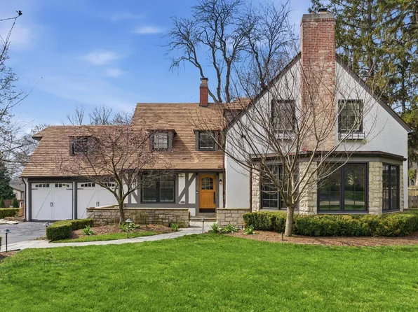 2015 Hillside Dr, Columbus, OH 43221