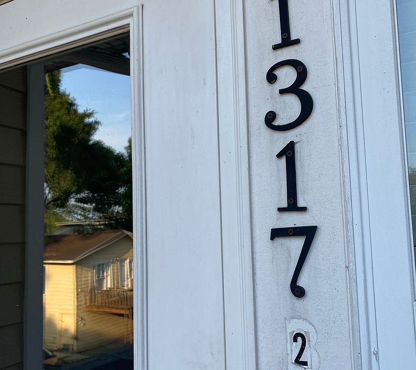 1st image of 1317 N Duval St
