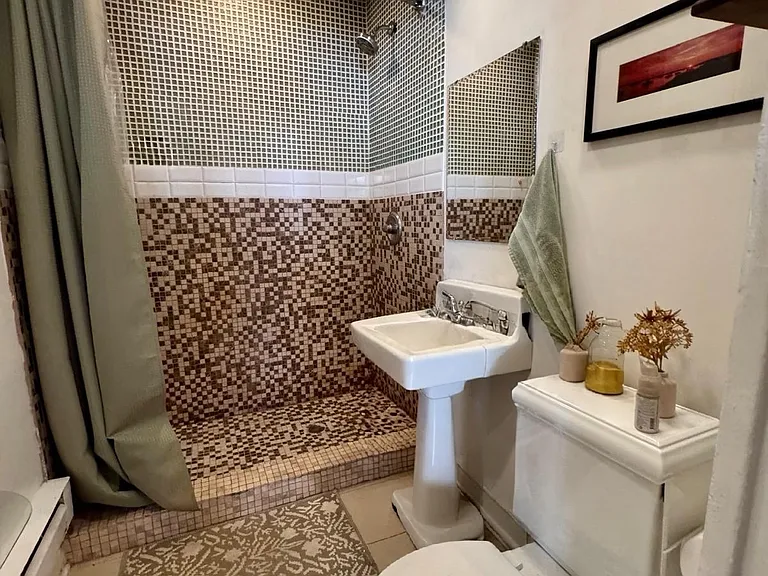 2113 N Humboldt Blvd #2R — Photo 9