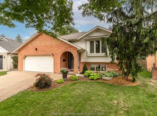 36 Plantation Pl, Chatham Kent, ON N7M 6G7