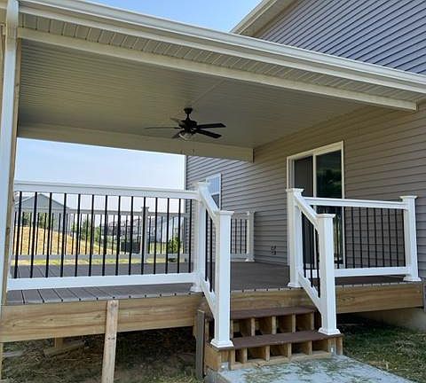 2nd image of 1811 Crimson Oak Dr