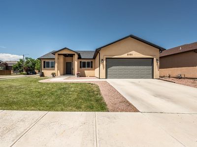 3321 Lions Pride Ln, Pueblo, CO, 81005
