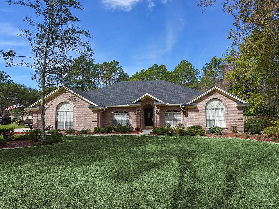 1st image of 1186 Perregrine Cir W