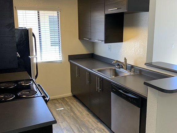 2nd image of 4111 30th St APT 4