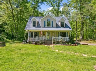 5376 Marlborough Dr, Gloucester, VA 23061