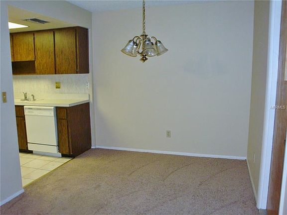 5th image of 2350 Shelly Dr APT B