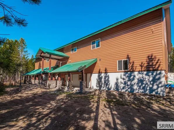 4460 Brodys Cv, Island Park, ID 83429
