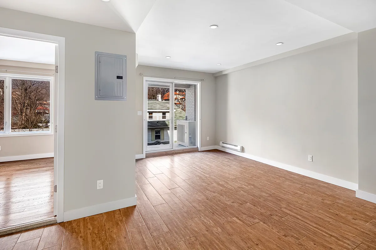 190-11 Hillside Avenue 202