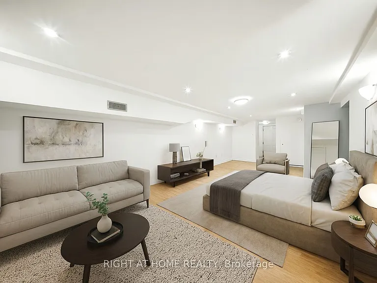 169 Lawrence Ave W #BASEMENT — Photo 2