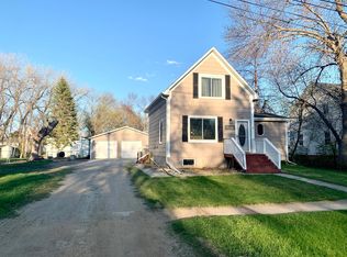 171 5th Ave N, Kindred, ND 58051