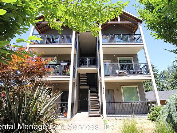 2nd image of 1555 N Willis Blvd APT 1