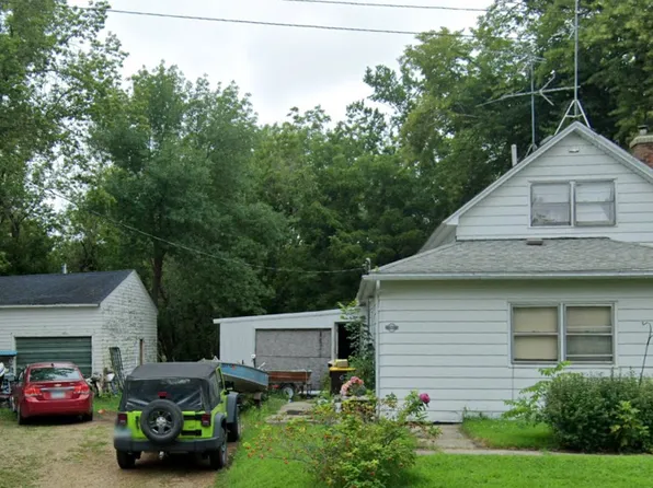 88B 6th Ave SW, Wells, MN 56097