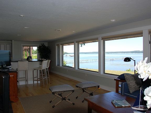 3rd image of 4920 Ashville Bay Rd
