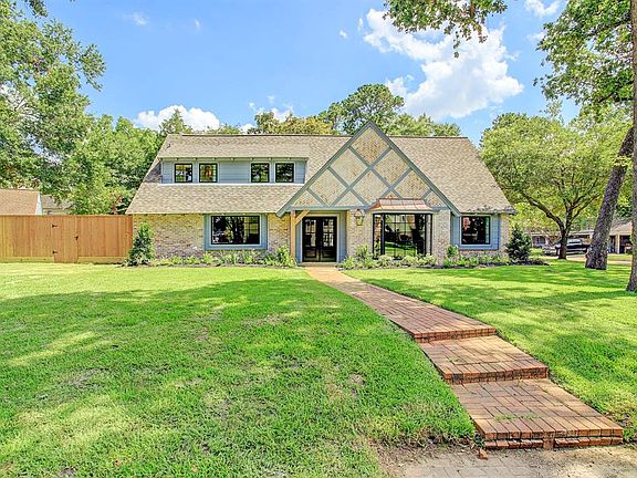 2nd image of 14215 Kellywood Ln