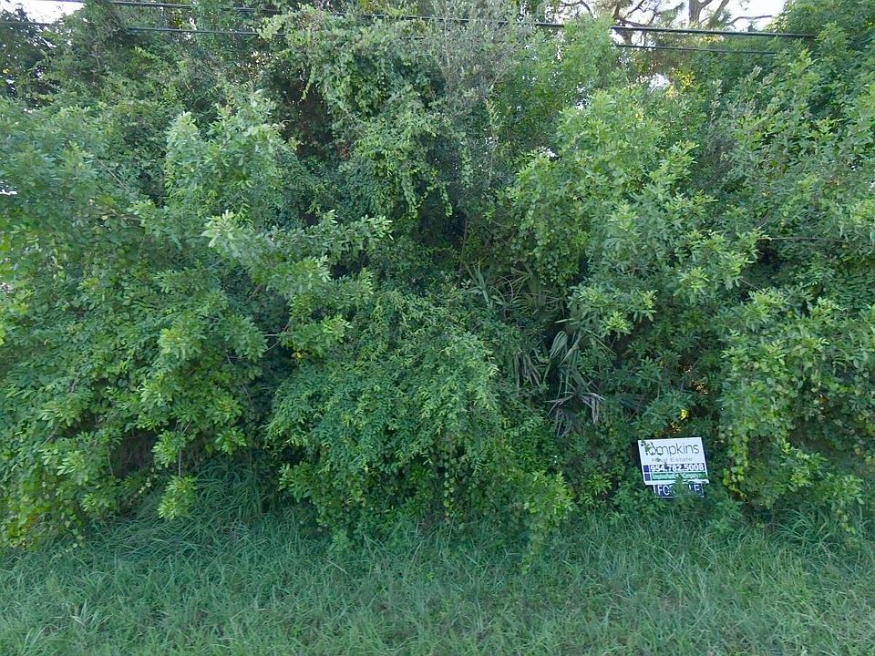 1st image of 541 SW Cherryhill Road