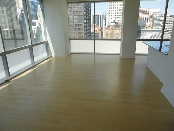 3rd image of 2400 N Lakeview Ave APT 701
