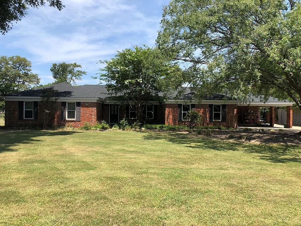 1st image of 1110 Cloverdale Dr