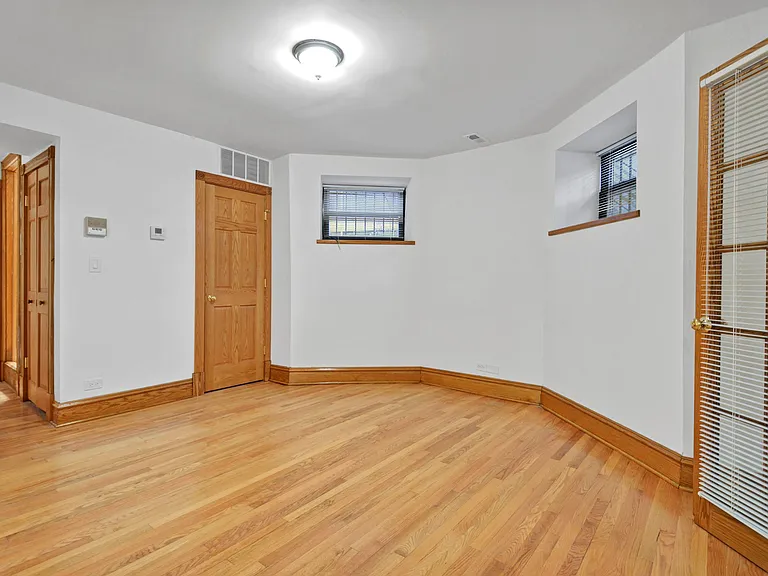 1826 W Patterson Ave #1 — Photo 9