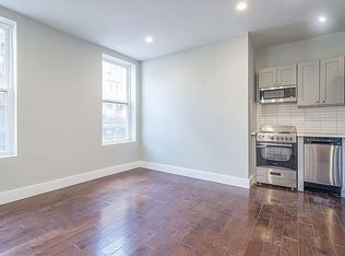 152 7th Ave APT 4, New York, NY 10011