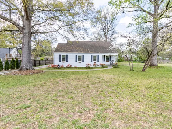 311 Guild Dr, Chattanooga, TN 37421