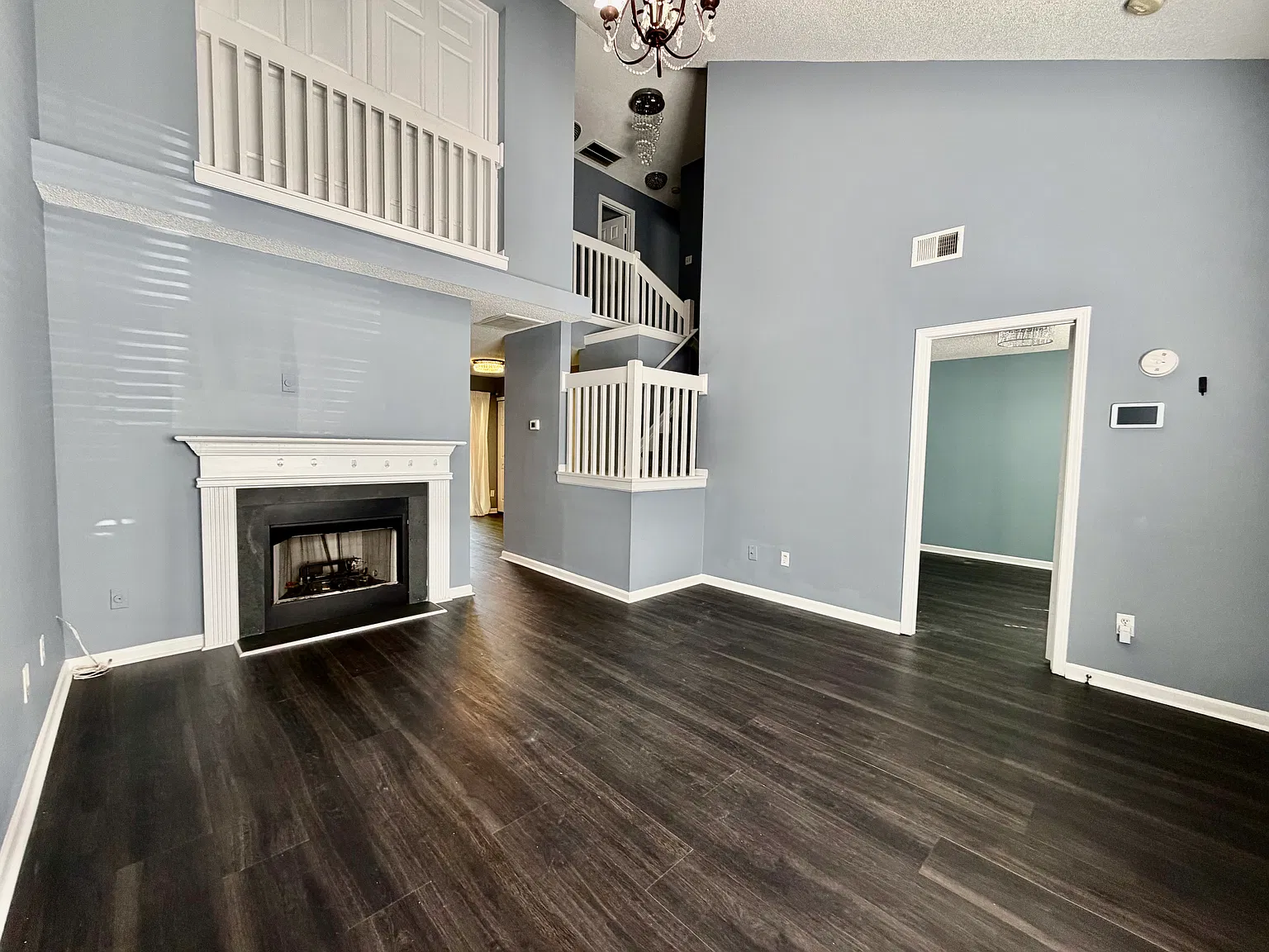 3 bed, 1360 sqft, $1,745 — Photo 4