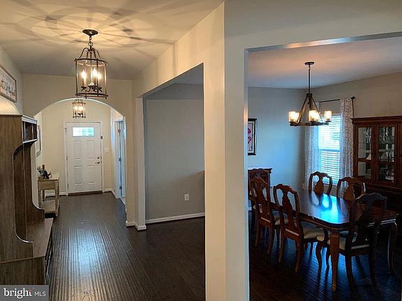 4th image of 5706 Spruce Valley Dr