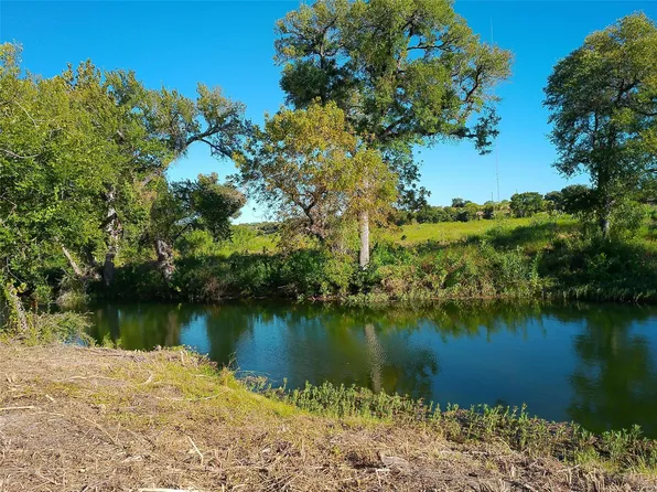 37 Serenity Dr, Bertram, TX 78605