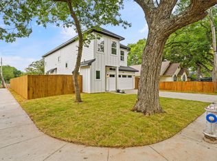 1010 E Jefferson St, Waxahachie, TX 75165