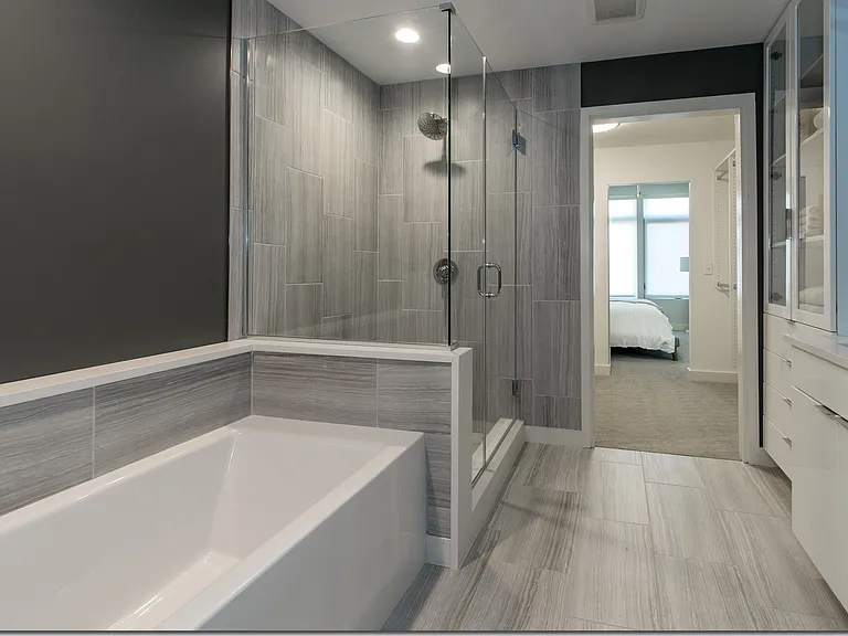 Glamour Bathroom