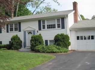 25 Meryl St, Medway, MA 02053