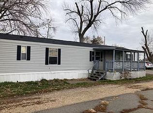 5505 6th St SW #8, Cedar Rapids, IA 52404