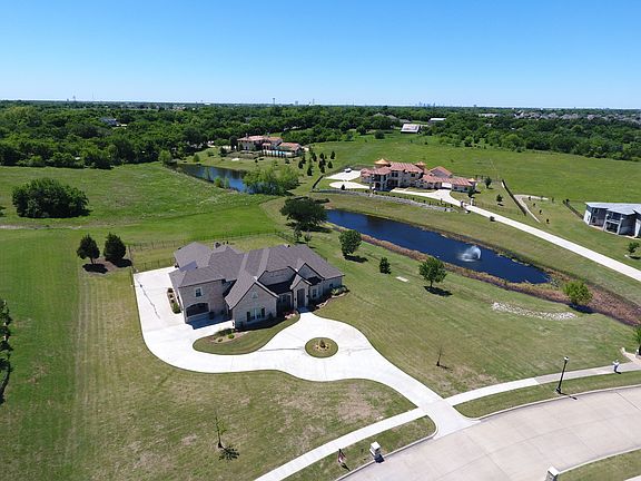 5th image of 203 Tanner Creek Cir