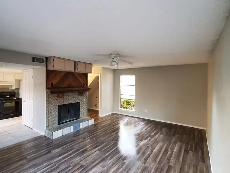 1419 Las Jardines Ct — Photo 11