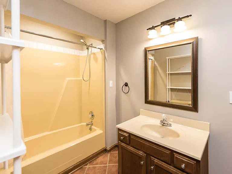 229 Topaz Ln — Photo 28
