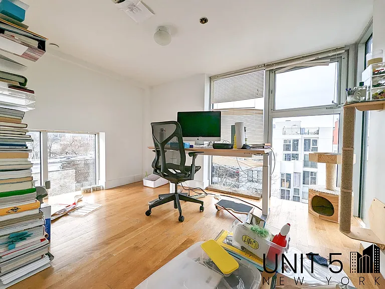 141 Dupont St #4B — Photo 20
