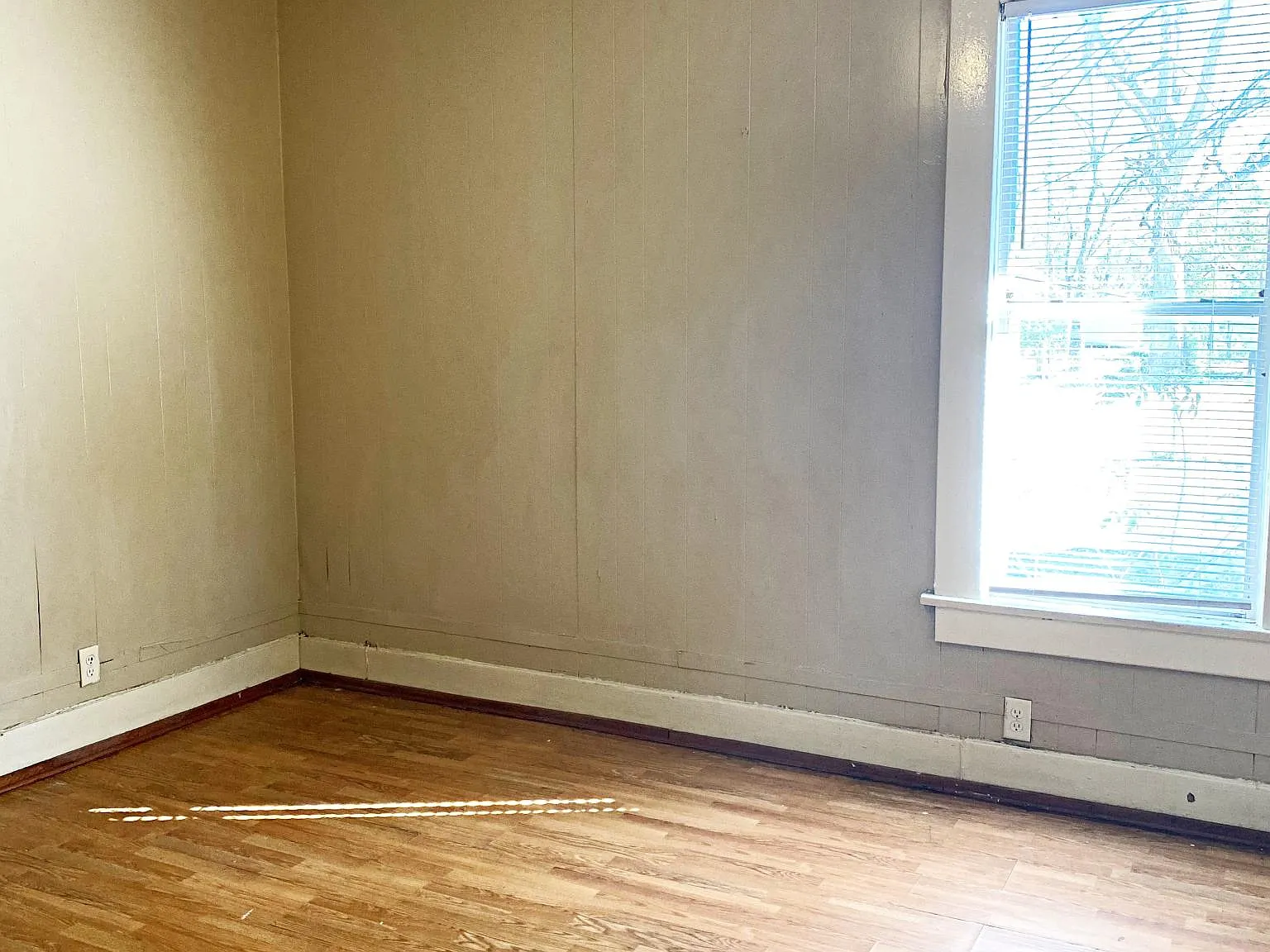 2 bed, $595 — Photo 4