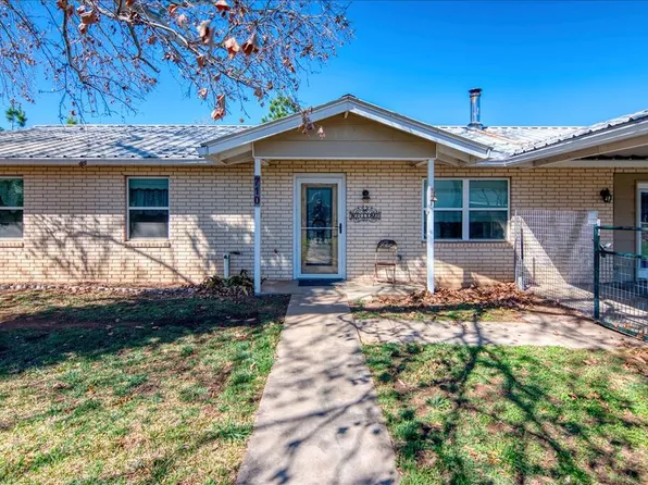 710 Elm St, Mason, TX 76856